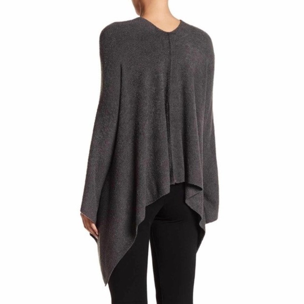 Barefoot Dreams Bamboo Chic Lite Ruana Wrap Top OS - Picture 2 of 11
